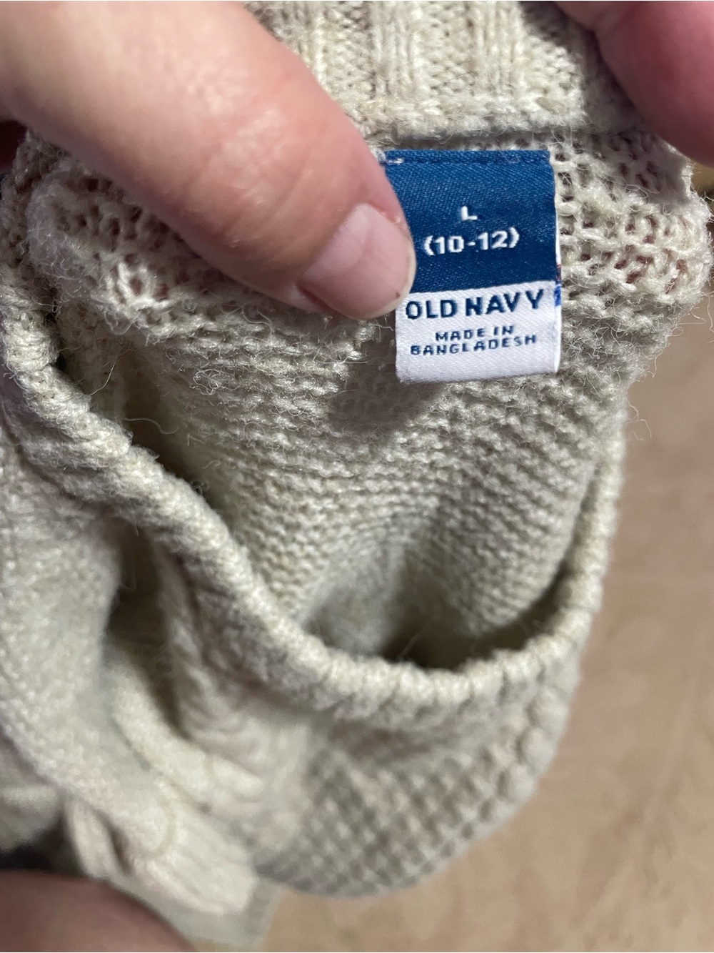 Old Navy Cream Cable-Knit Ruffle Sleeve Crewneck Sweater - Picture 3 of 3